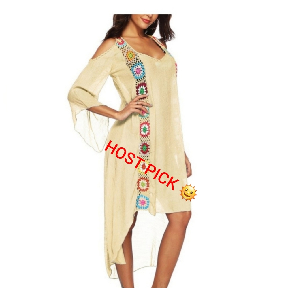 💥HOST PICK💥 ⛱️Biege & Red Crochet With Sexy Cut Out Shoulders Beach Cover Up